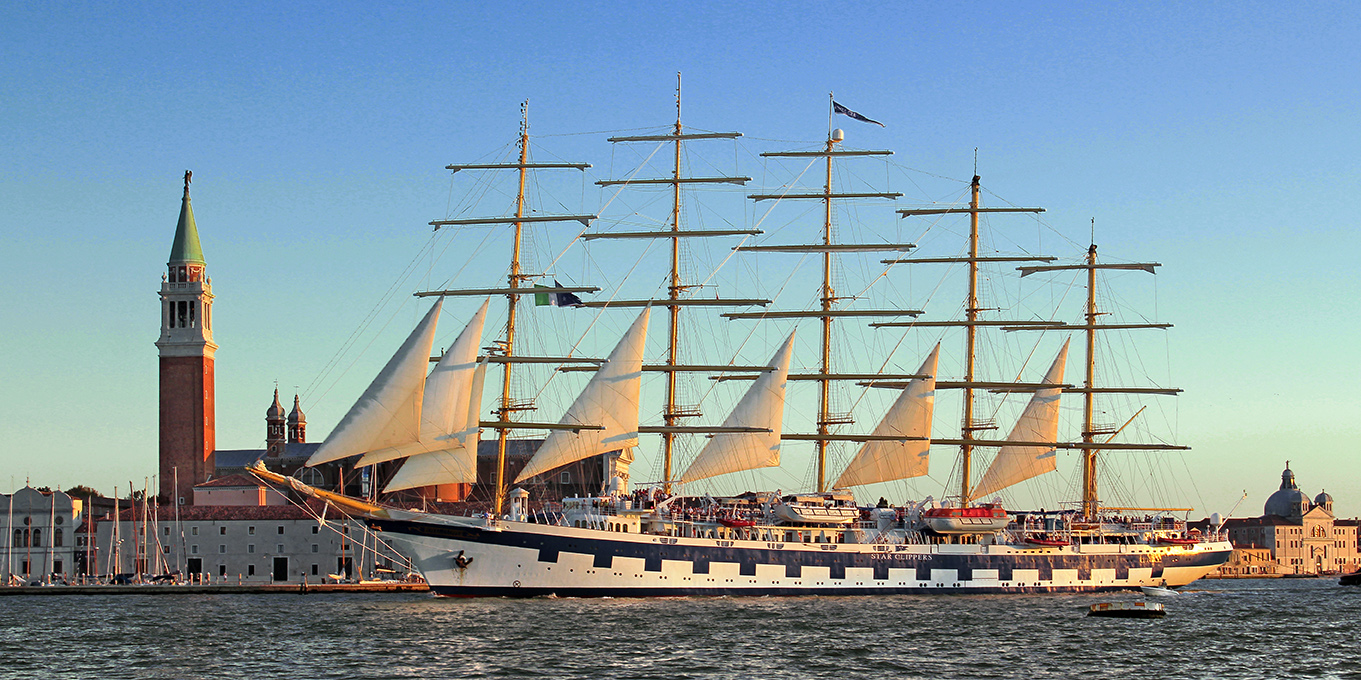 La partenza del Royal Clipper (23).jpg